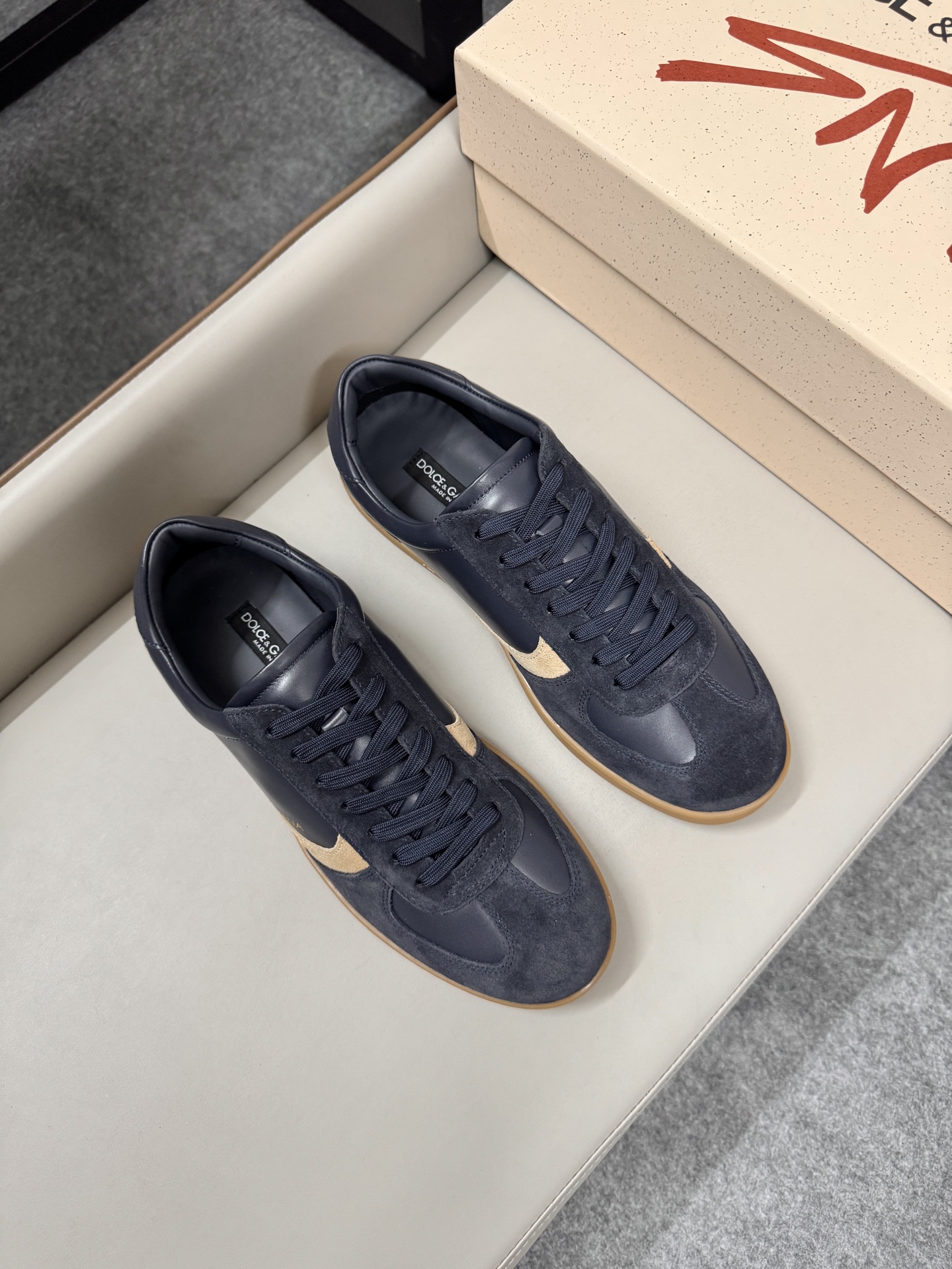olce & Gabbana shoe